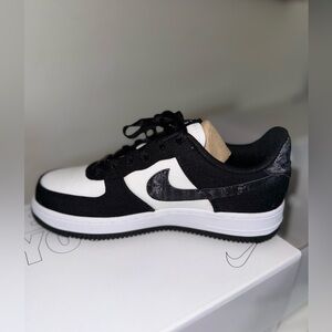 Nike Air Force 1 Low